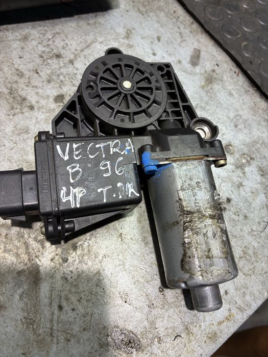 Motor vidro eléctrico traseiro direito - Vectra