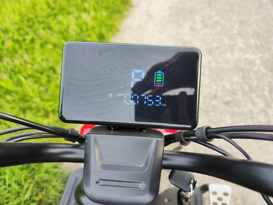 Продам Електроскутер Maxxter ANT 500 Вт (Red)