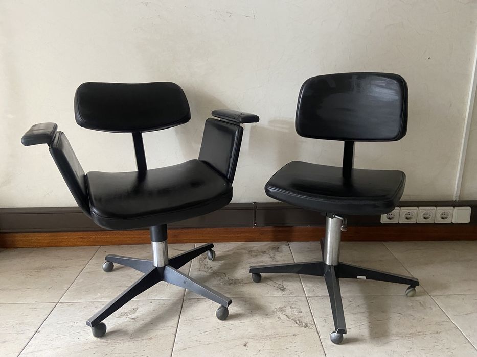 Cadeira giratoria Daciano da Costa