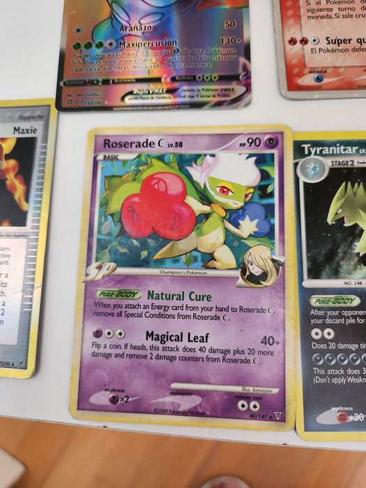 Lote de cartas pokemon
