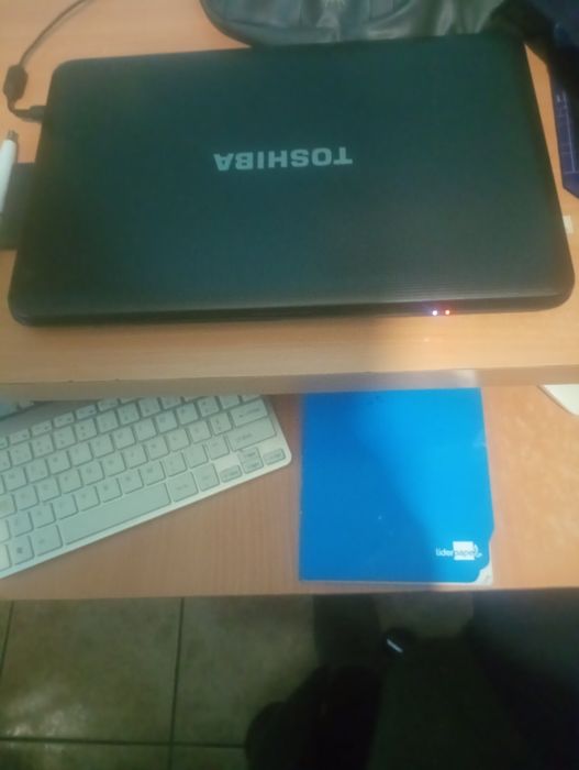 Computador Toshiba