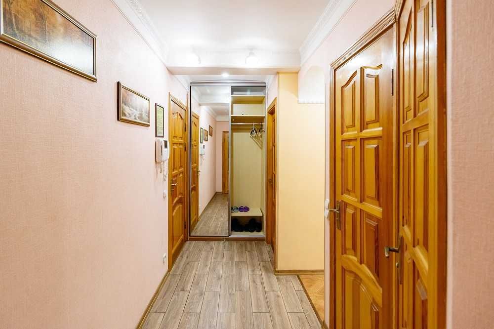 Здам на тиждень 2к.квартира, Оболонь, Архіпенко 4, 1 поверх! ЗНИЖКИ!!