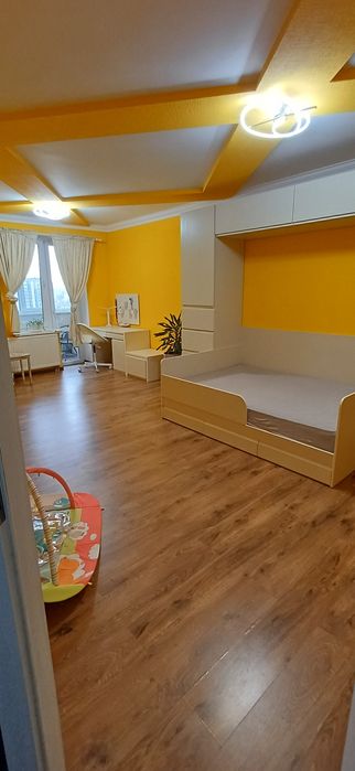 Продам 4кімнатну квартиру 175кв.м.Центр. Власник