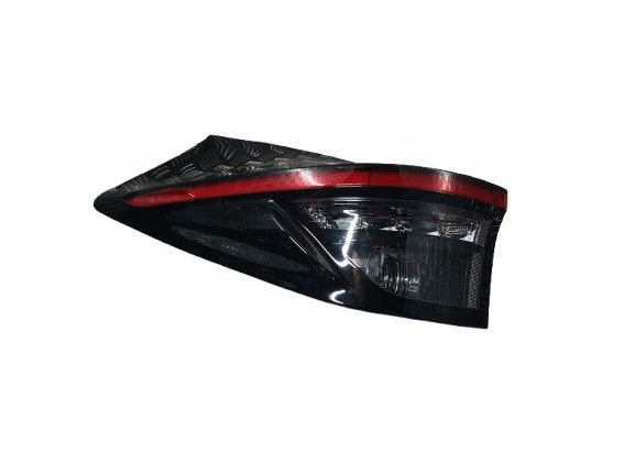 yaris cross lampa tylna lewa tył full led hybrid lift kompletna