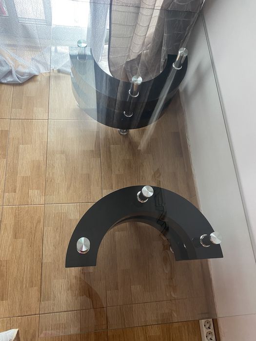 Mesa de centro de vidro