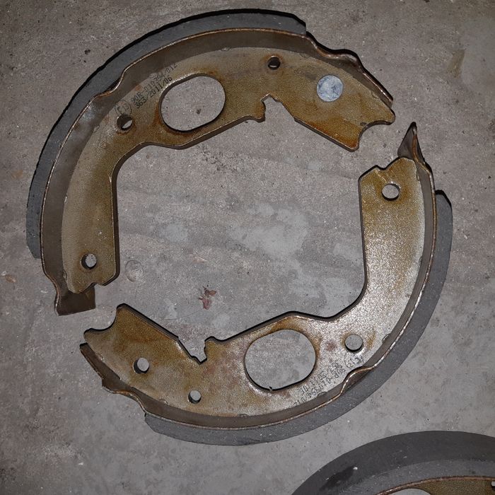 Колодки тормозные