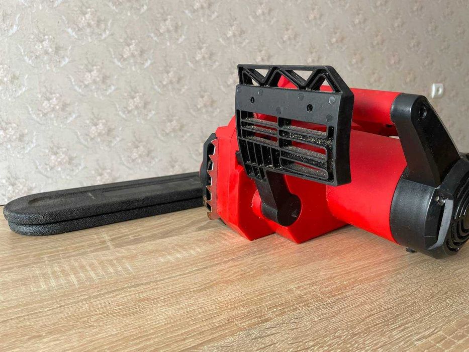 Електрична ланцюгова пила Einhell