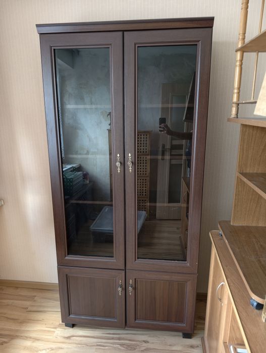 Witryna Bodzio 89,5 [szer.] x 38 [gł.] x 192 [wys.]