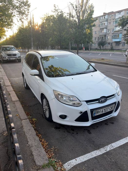форд фокус универсал