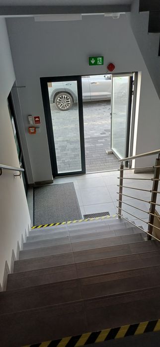 Lokale użytkowe i biurowe 20,30m2