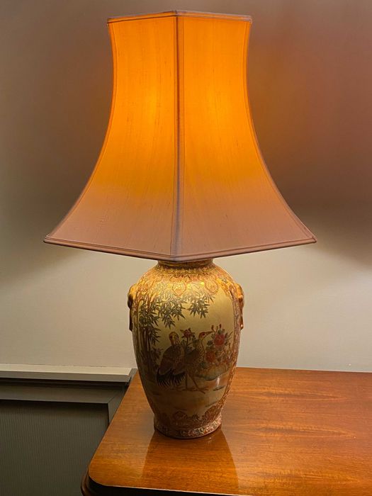 Dwie piękne chińskie duże lampy o wysokości 78 cm