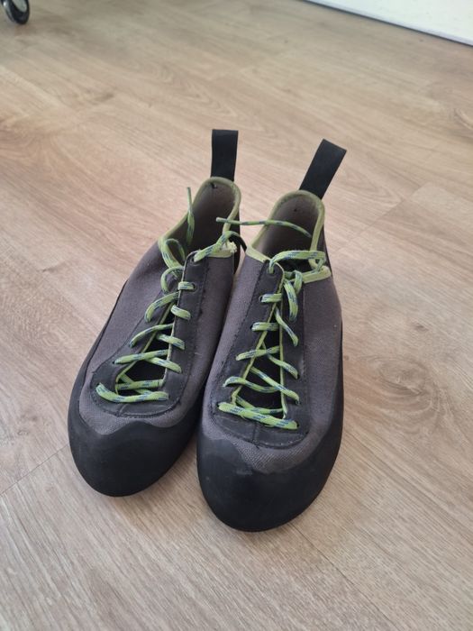 Buty wspinaczkowe simond rock