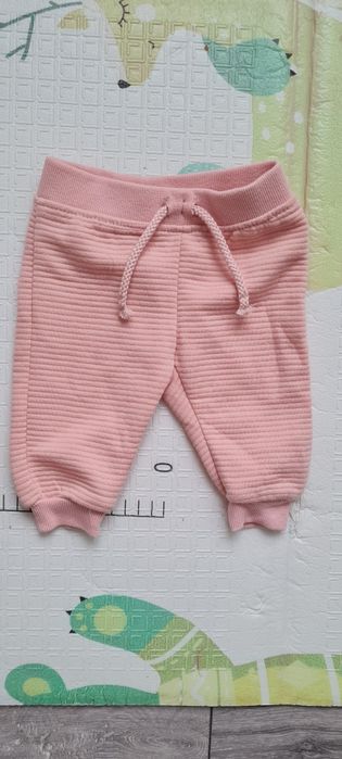 Костюмчик 0-3 міс. на дівчинку