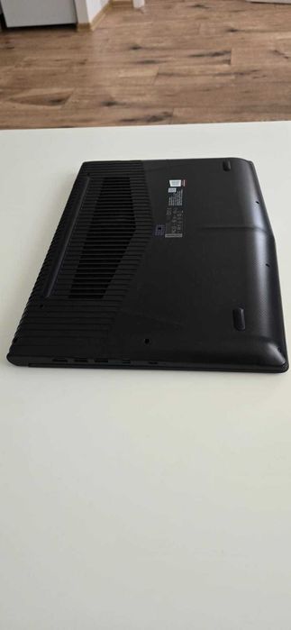 LENOVO legion Y520