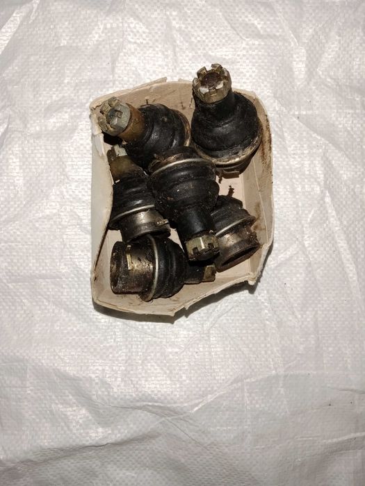 Запчастини ГАЗ-24