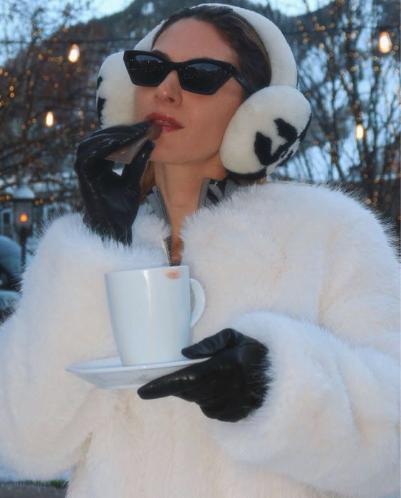 Навушники Chanel наушники Шанель