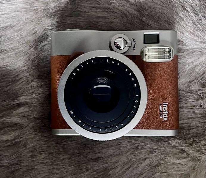 Фотоапарат Fujifilm instax mini90