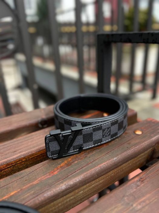 Nowy  pasek  Louis Vuitton