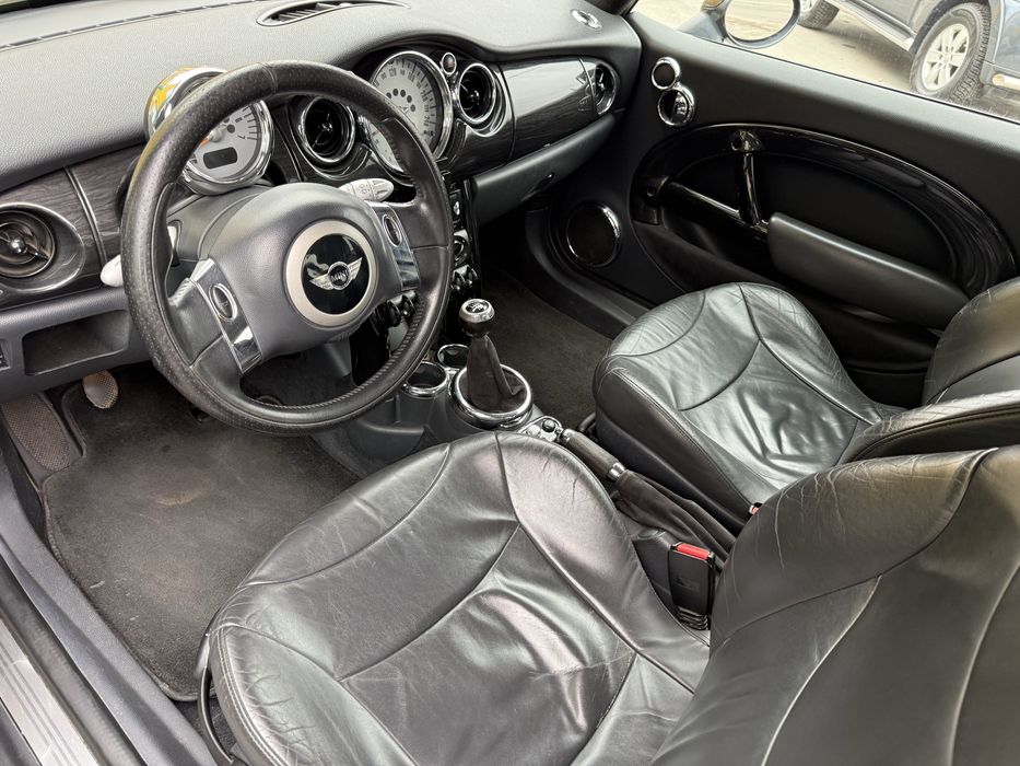 Продам Mini Cooper