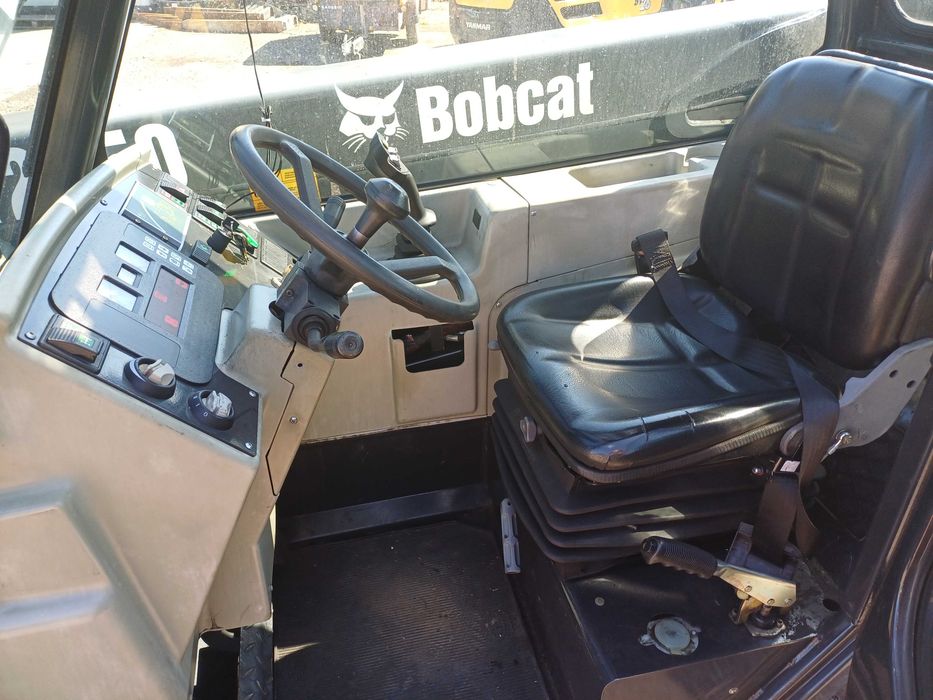 Ładowarka teleskopowa  Bobcat T2250