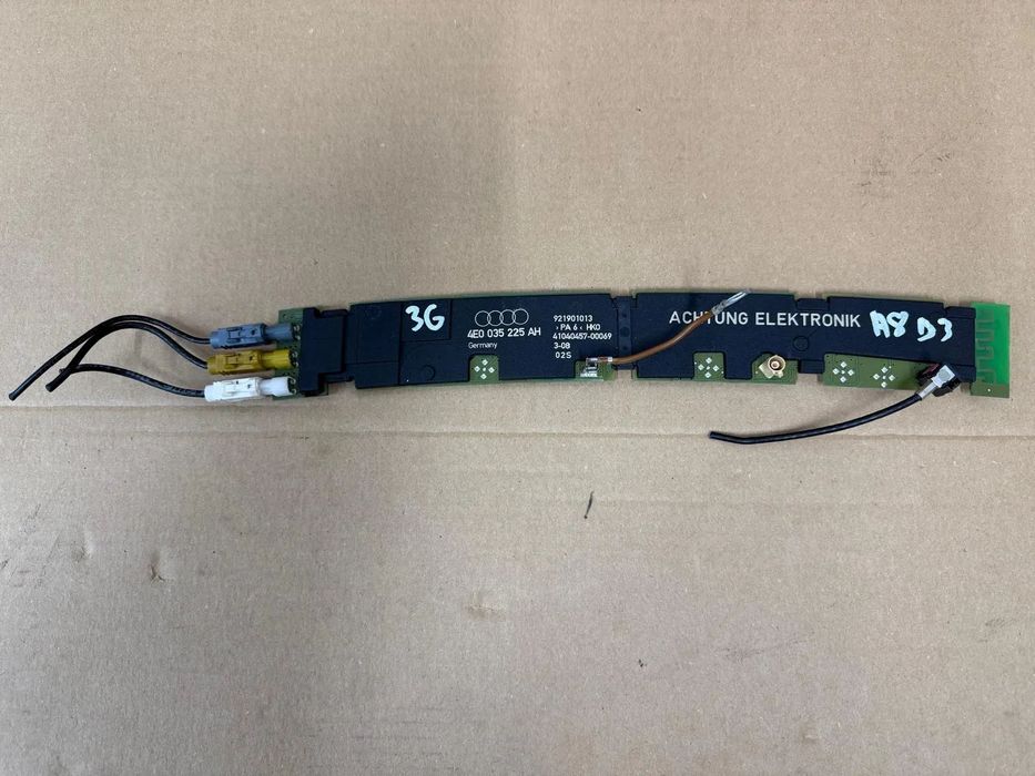 AUDI A8 D3 ANTENA SZYBY TYLNEJ WZMACNIACZ ANTENOWY 4E0035225AH