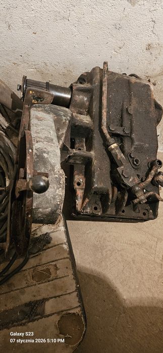 Podnośnik ursus zetor