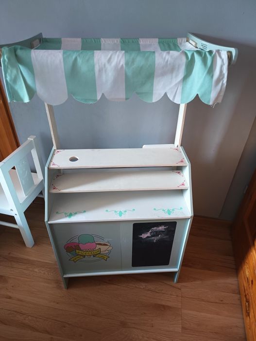 Kawiarnia drewniana sklep