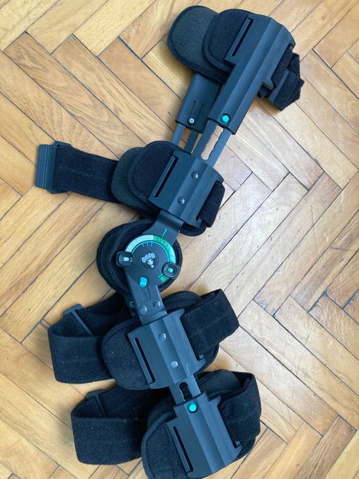 Orteza kolana OPPO z regulacją zakresu ruchomości