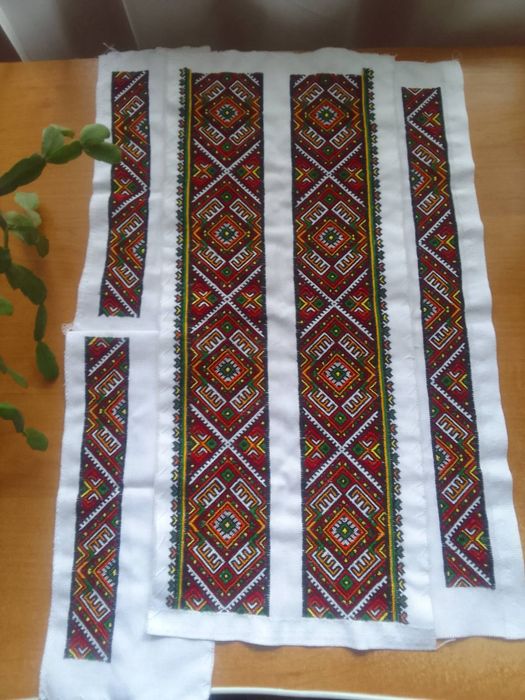 Чоловіча вишита сорочка