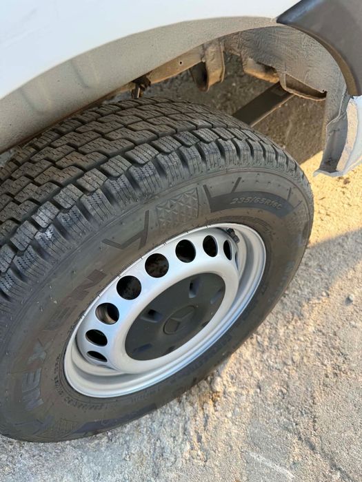 Carrinha Mercedes