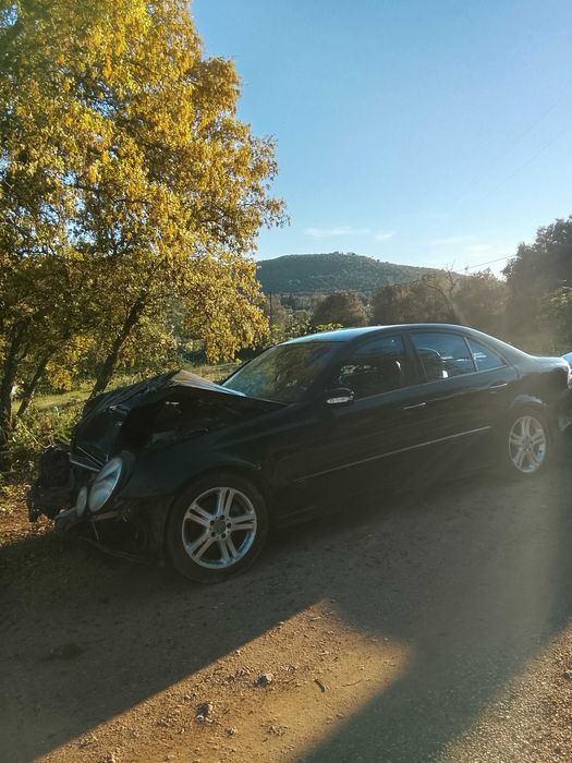 Mercedes E220 CDI  Avangard