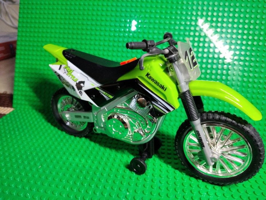игрушечный мотоцикл Road Rippers Kawasaki KLX 140R.