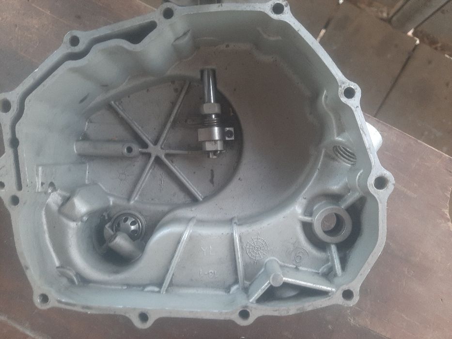 Кришка мотора картера