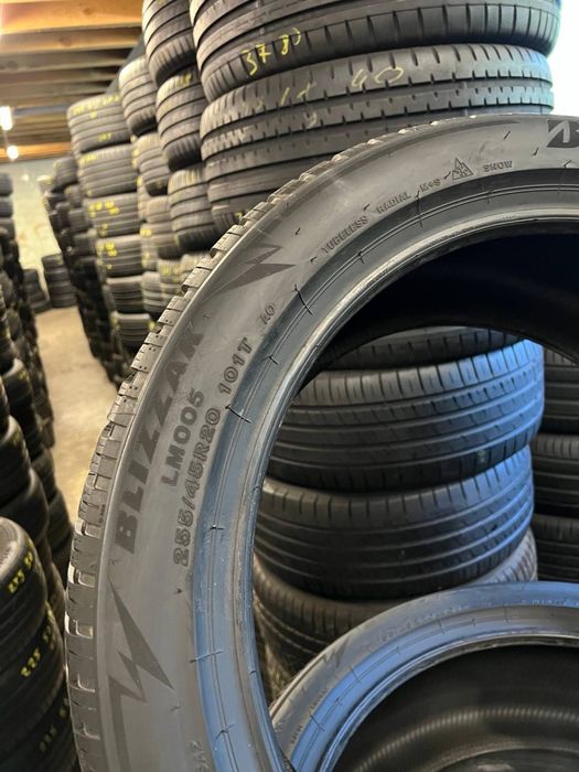 Шини Зимові 255х45хR20 Bridgestone Blizzak LM005 / 4 Шт Нові Шини