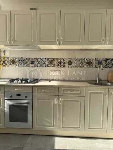 Қырылған киска және түкті жыныс мүшесі