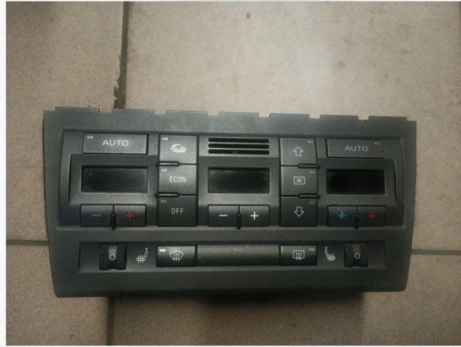Panel klimatyzacji Audi A4 B7(2004-2008)8E0.820.043.BM