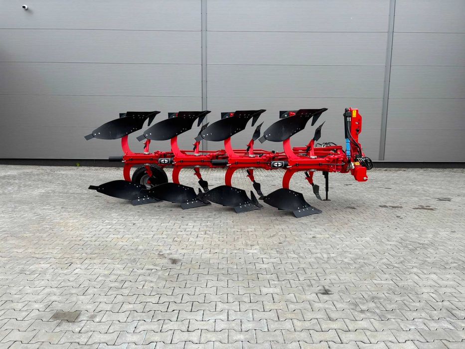 Pług obrotowy 4 skibowy Gregoire Besson ROVER 50 VARIO