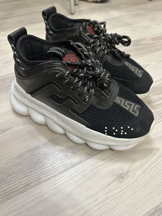 Кроссовки версаче