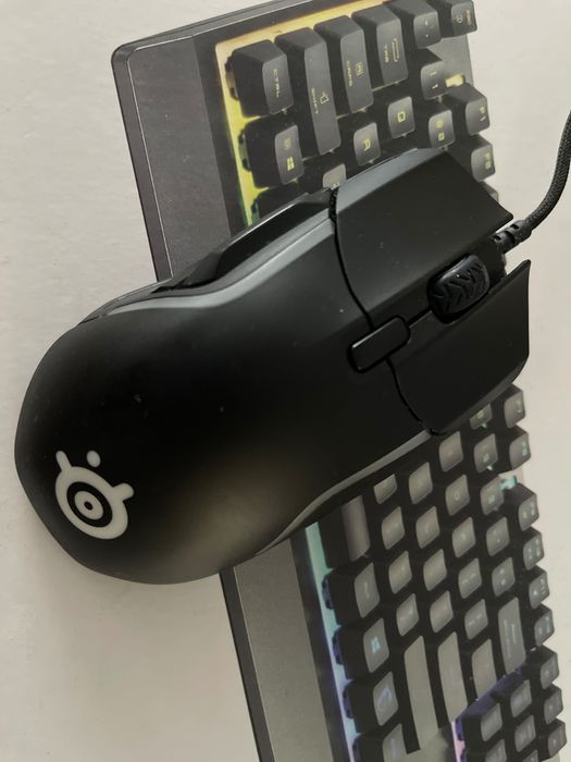 Myszka przewodowa SteelSeries Rival 5