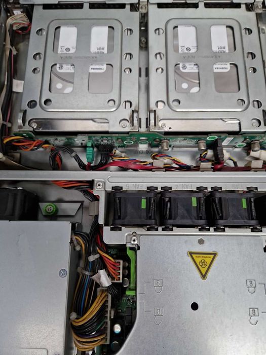 Сервер Fujitsu PRIMERGY RX100 S6 (S26361-K1264-V101)