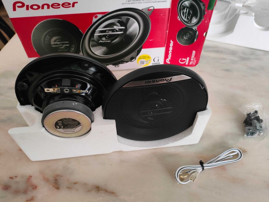 Colunas PIONEER ts-g1020f coaxial