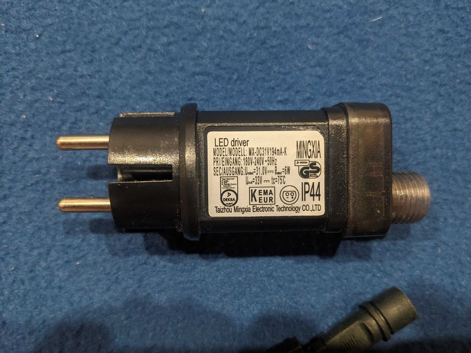 LED гірлянда 100м, капля роси, теплий білий, зелена нитка, 8 режимів