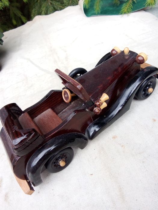 Детская игрушка  ЗИЛ - 130 ССР.