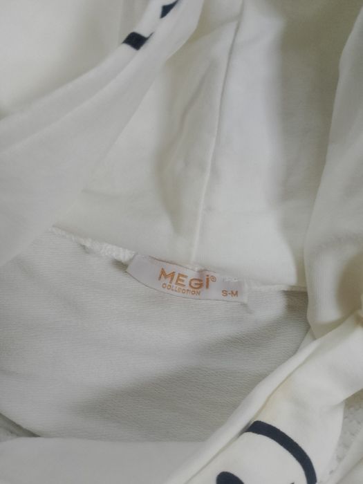 Różne bluzy z kapturem S/M