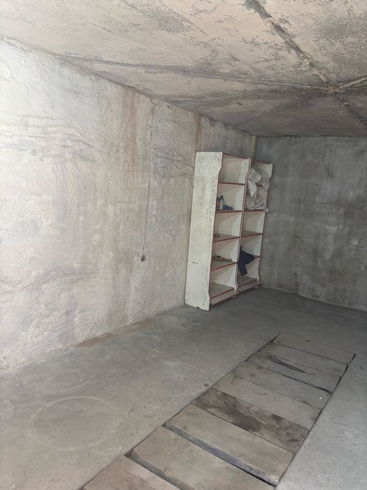 Оренда гаражу Земельна