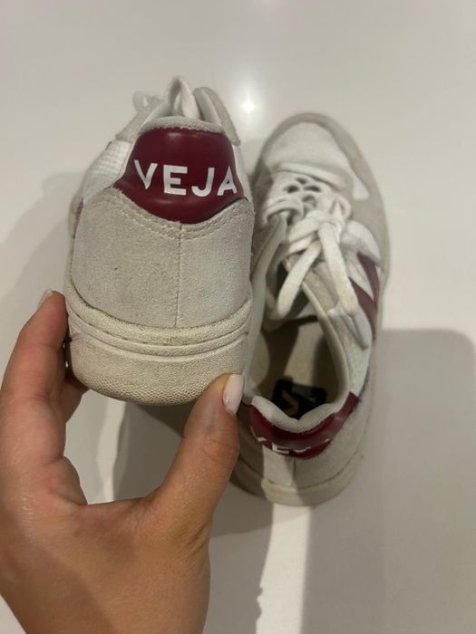 Sapatilhas Veja 37