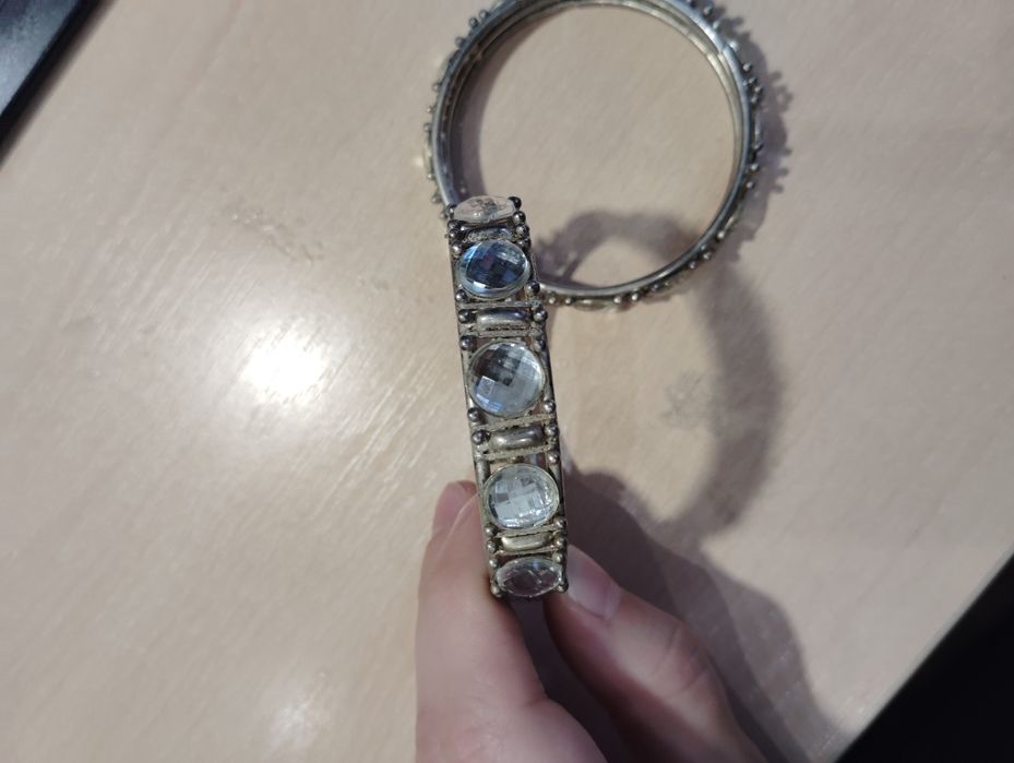 Kółka z diamencikami