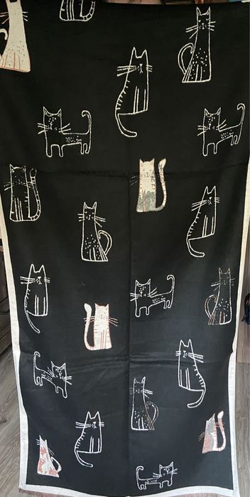 Dwustronny długi szal w koty