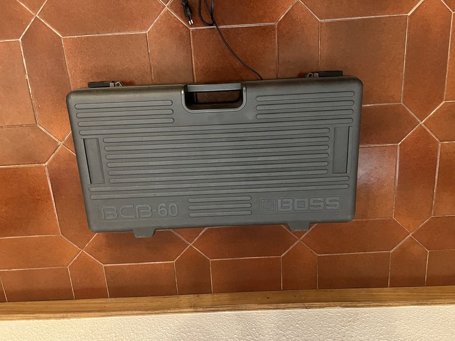 Pedalboard Bos BCB-60
