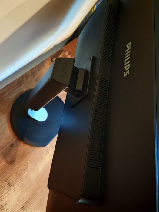 Monitor 32" Philips Brilliance 328B6Q QHD,  IPS, regulacja Pivot